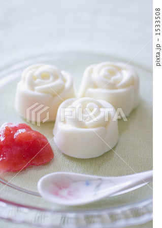 バラの形のフロマージュ 1533508