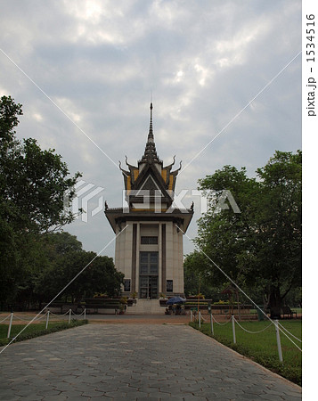 曇天のキリングフィールド 曇天のキリングフィールド 1534516