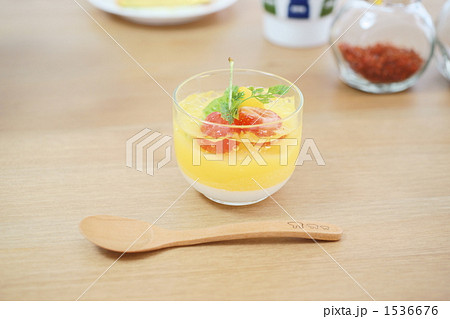 デザート 1536676