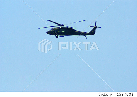 UH-60 UH-60 1537002