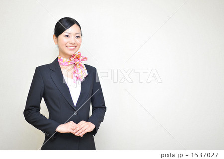 スカーフ スーツ 女性 スカーフ スーツ 女性 1537027