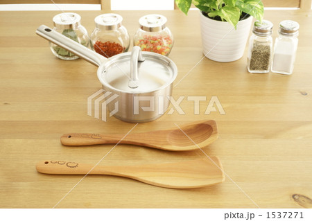 ユーテンシル 1537271