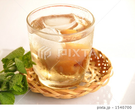 自家製の梅酒 自家製の梅酒 1540700