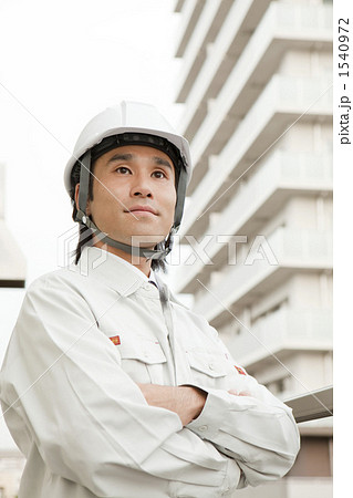 作業着の男性 作業着の男性 1540972