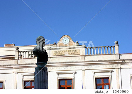 渓谷の街ロンダのヌエボ橋近くのパラドール・デ・ロンダ 渓谷の街ロンダのヌエボ橋近くのパラドール・デ・ロンダ 1549960