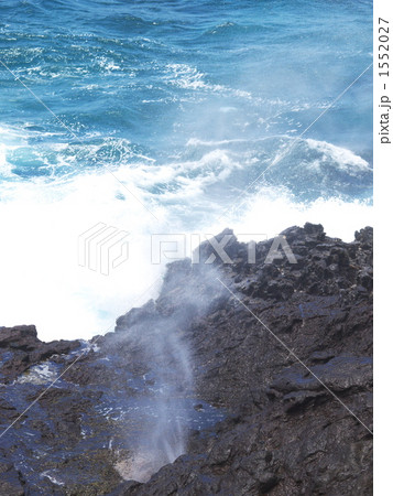 潮吹き岩 潮吹き岩 1552027