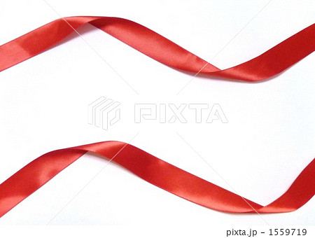 ワインレッドのリボン 1559719