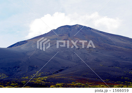初秋の富士山 1566059