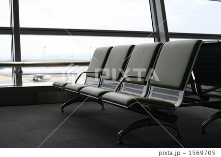 出発を待つ空港ロビー 出発を待つ空港ロビー 1569705