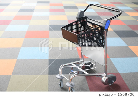空港のカート 1569706