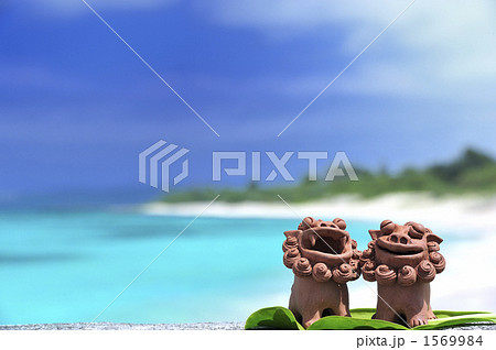 沖縄 宮古島　与那覇前浜ビーチ　シーサー 1569984