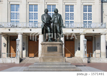 ゲーテとシラーの像 1571491