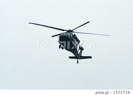 UH-60 UH-60 1573719