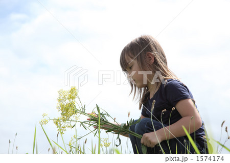 空と少女 1574174