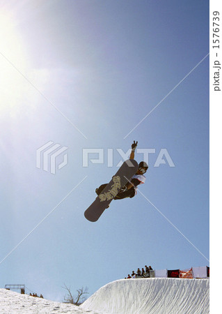 スノーボード ハーフパイプ 1576739