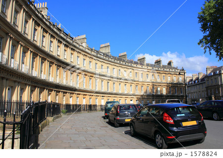 バースの円形の建物 1578824