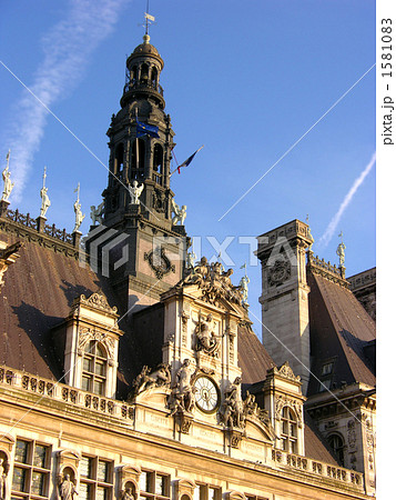 パリ市庁舎の屋根 パリ市庁舎の屋根 1581083