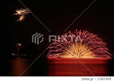 鎌倉花火大会2010/07 由比ヶ浜hu3 鎌倉花火大会2010/07 由比ヶ浜hu3 1582469