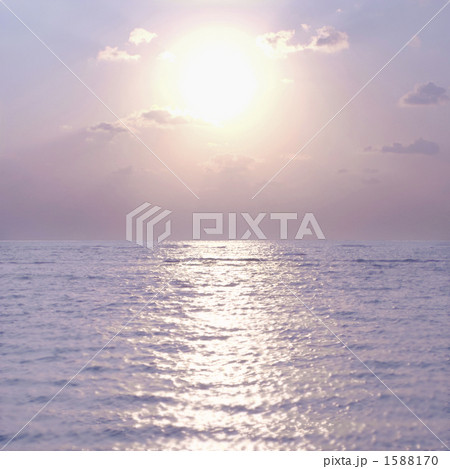 海の色 海の色 1588170