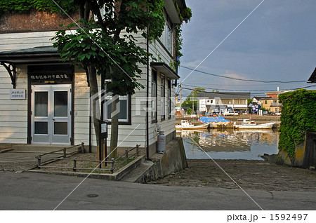 酒田散歩・東宮殿下行啓記念館と新井田川 1592497