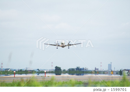 空へ 1599701