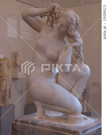 世界遺産「ロードス島の中世都市」の「考古学博物館のアフロディテ像」（ギリシャ） 1606621