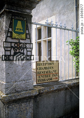 表札 門柱 ヨーロッパの写真素材