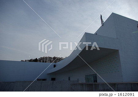 青森県立美術館 1612091