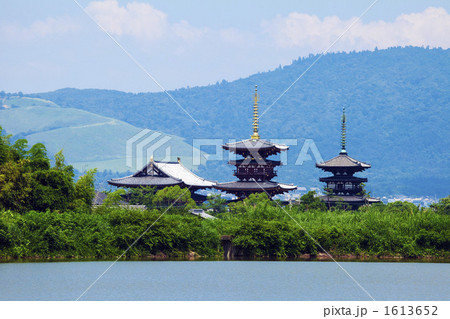 奈良 西ノ京薬師寺 1613652