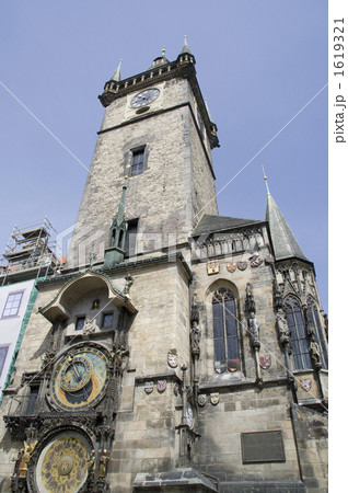 旧市街広場の旧市庁舎の塔 1619321