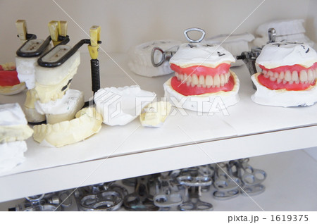 歯科技工室 1619375