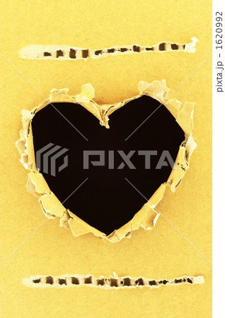 ダンボール　ハートの穴 1620992