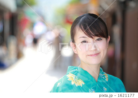 浴衣の女性 1621177
