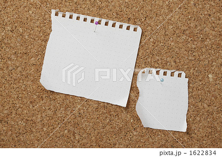 コルクボードとメモ 1622834