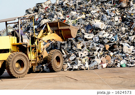 ゴミの山 ゴミの山 1624573