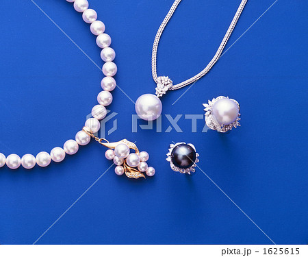 真珠ネックレス 指輪の写真素材 [1625615] - PIXTA