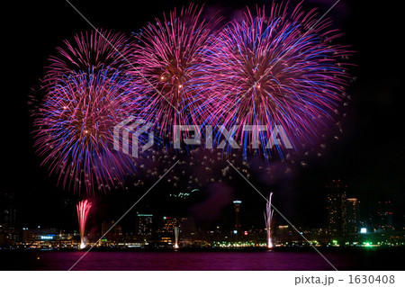 花火大会02 花火大会02 1630408