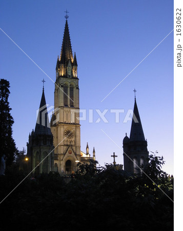 ロザリオ聖堂のイルミネーション 1630622