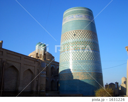 カルタ・ミナール 1631226