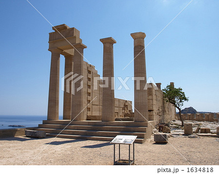 「ロドス島」の「リンドス遺跡のアクロポリス内のアテナ神殿」（ギリシャ） 1634818