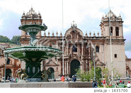 クスコの大聖堂　ペルー 1635700