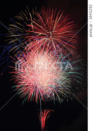 打ち上げ花火 打ち上げ花火 1643292