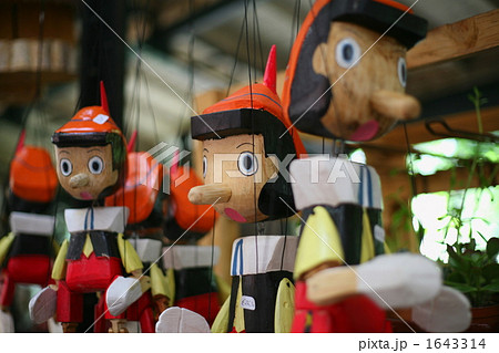 ピノキオの操り人形の写真素材 [1643314] - PIXTA