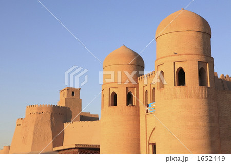 オタ・ダルヴァザ門とキョフナ・アルクの城壁 オタ・ダルヴァザ門とキョフナ・アルクの城壁 1652449