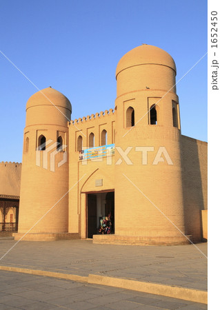 オタ・ダルヴァザ門 1652450