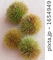 1654949