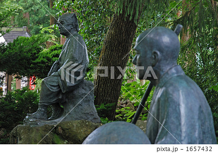 山寺散歩・俳聖　芭蕉・曽良像 1657432