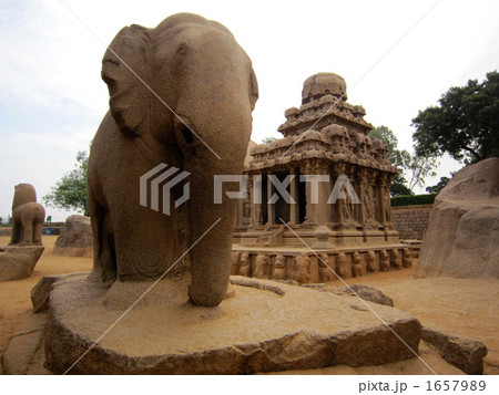 マハーバリプラムの建造物群　南インド 1657989