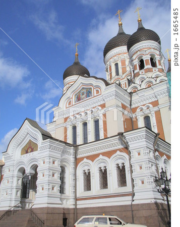 タリンの町のロシア正教会 1665485