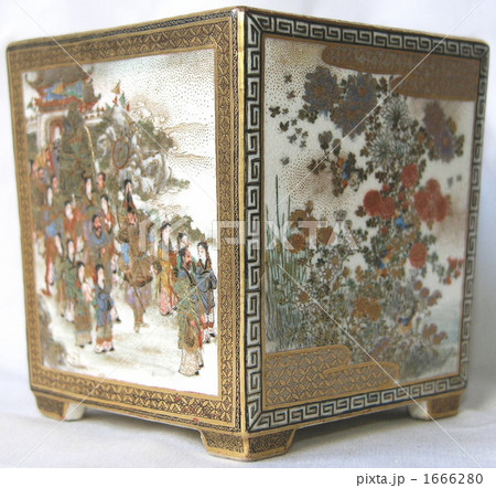 版錦山銘 京薩摩 花鳥人物金彩色絵香炉 1666280